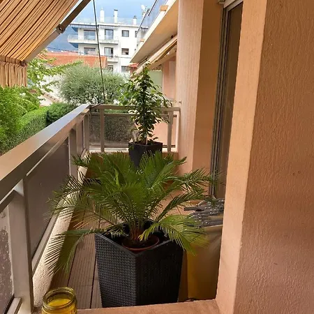 Dolce-vita 3 Etoiles, Climatise , 50m De La Et Aux Portes De Menton ,parking Gratuit Διαμέρισμα Roquebrune-Cap-Martin