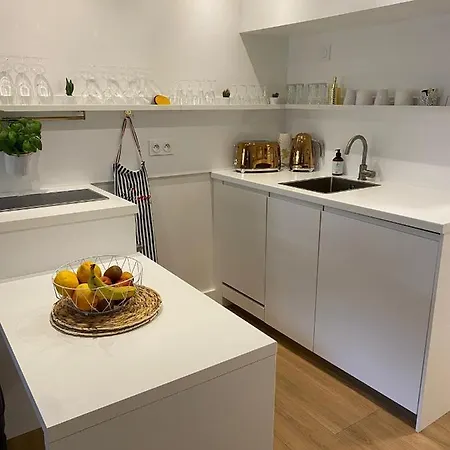 Διαμέρισμα Dolce-vita 3 Etoiles, Climatise , 50m De La Et Aux Portes De Menton ,parking Gratuit Roquebrune-Cap-Martin