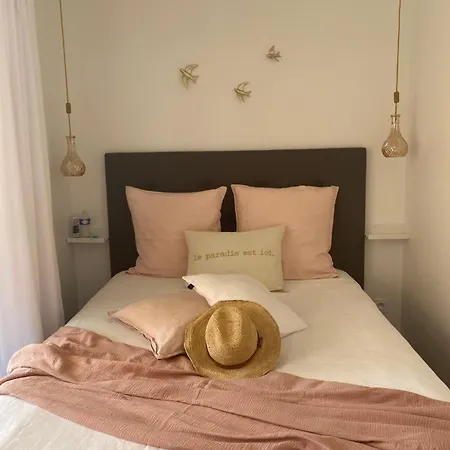 Апартаменты Dolce-vita 3 Etoiles, Climatise , 50m De La Et Aux Portes De Menton ,parking Gratuit Рокебрюн — Кап-Мартен