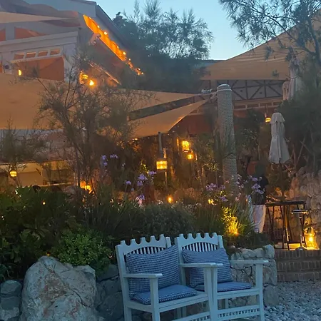 Dolce-vita 3 Etoiles, Climatise , 50m De La Et Aux Portes De Menton ,parking Gratuit